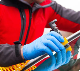 riparazione vetro auto